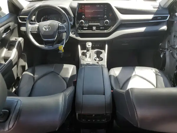 5TDHZRBH3LS028246 2020 TOYOTA HIGHLANDER - Image 8