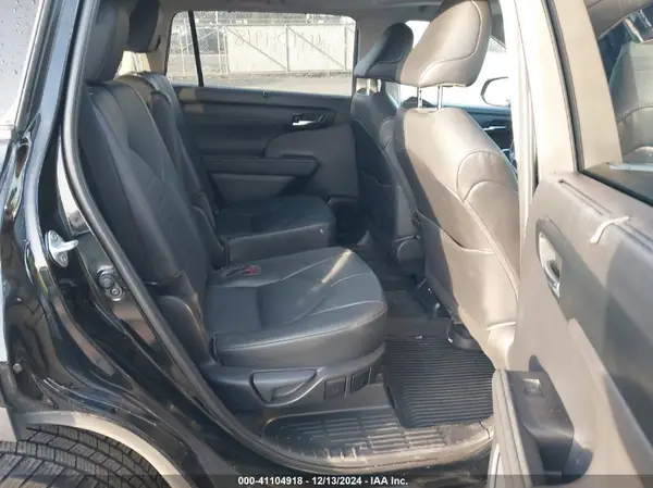 5TDHZRBH3LS504544 2020 TOYOTA HIGHLANDER - Image 8