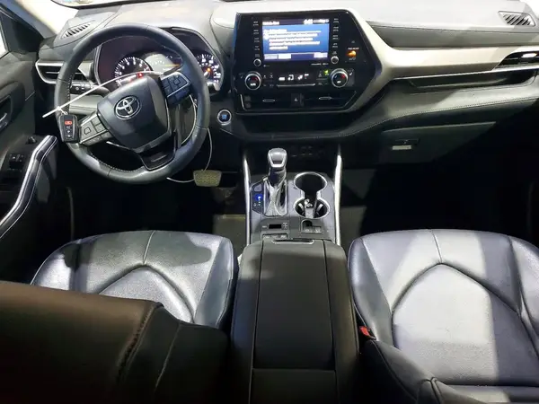 5TDHZRBH3MS062415 2021 TOYOTA HIGHLANDER - Image 8
