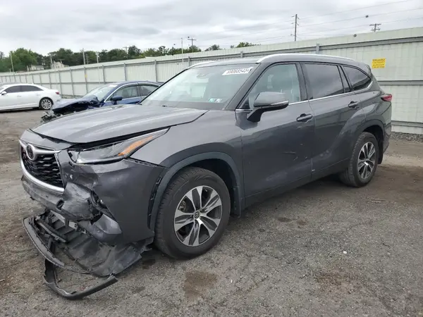 5TDHZRBH3MS069705 2021 TOYOTA HIGHLANDER - Image 1