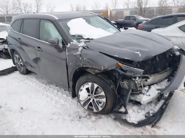 5TDHZRBH3MS523337 2021 TOYOTA HIGHLANDER - Image 1