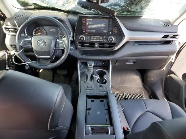 5TDHZRBH3NS241121 2022 TOYOTA HIGHLANDER - Image 8