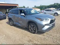 5TDHZRBH3NS244634 2022 TOYOTA HIGHLANDER
