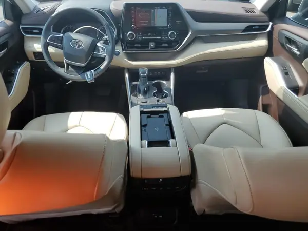 5TDHZRBH3NS589002 2022 TOYOTA HIGHLANDER - Image 8