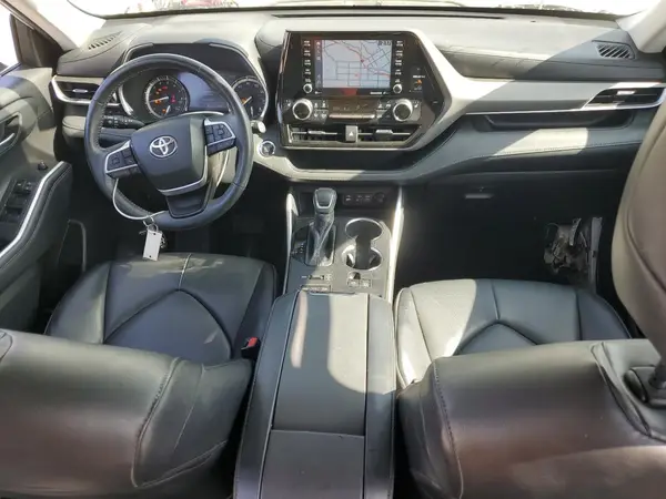 5TDHZRBH3NS597116 2022 TOYOTA HIGHLANDER - Image 8