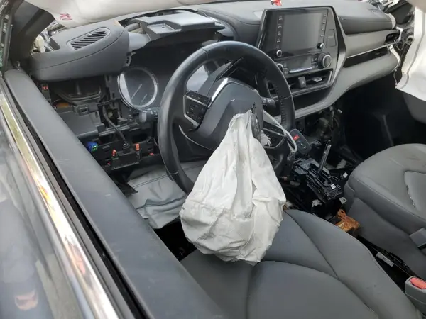 5TDHZRBH4LS030877 2020 TOYOTA HIGHLANDER - Image 8