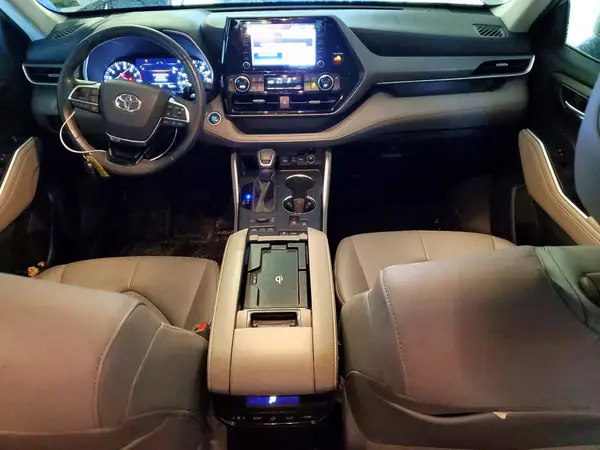 5TDHZRBH4LS503161 2020 TOYOTA HIGHLANDER - Image 8