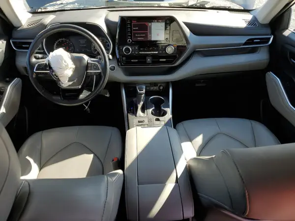 5TDHZRBH4MS528045 2021 TOYOTA HIGHLANDER - Image 8