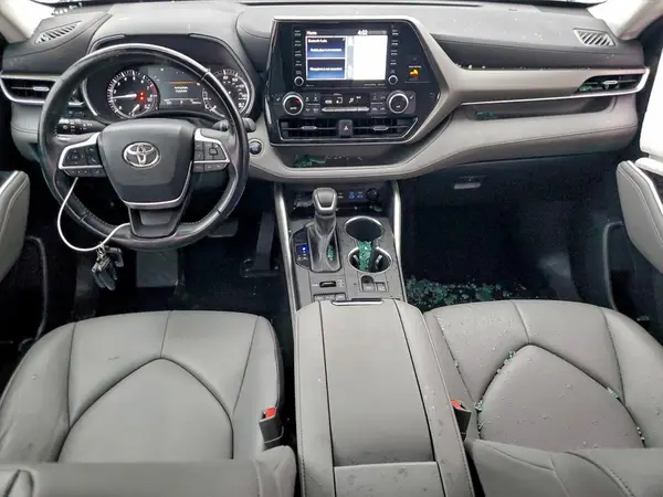 5TDHZRBH4NS172763 2022 TOYOTA HIGHLANDER - Image 8