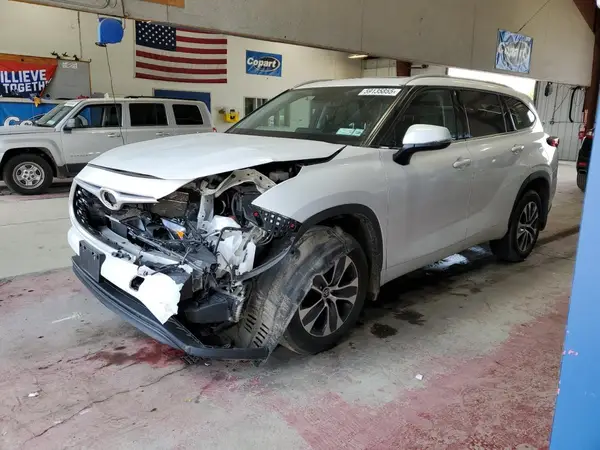 5TDHZRBH4NS179213 2022 TOYOTA HIGHLANDER - Image 1