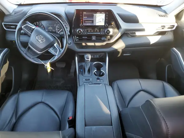 5TDHZRBH4NS221895 2022 TOYOTA HIGHLANDER - Image 8