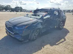5TDHZRBH4NS227857 2022 TOYOTA HIGHLANDER