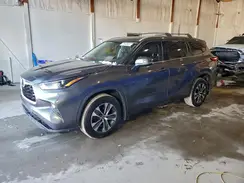 5TDHZRBH4NS257697 2022 TOYOTA HIGHLANDER