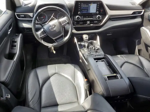 5TDHZRBH4NS575741 2022 TOYOTA HIGHLANDER - Image 8