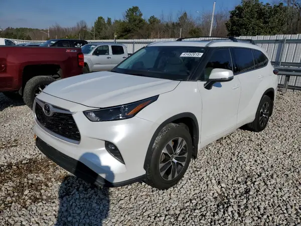 5TDHZRBH4NS590367 2022 TOYOTA HIGHLANDER - Image 1