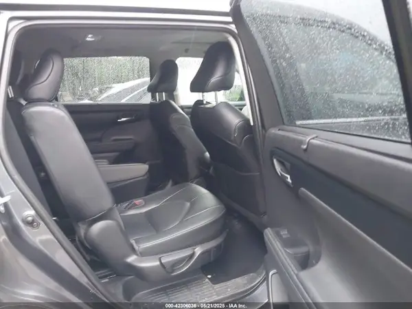 5TDHZRBH5LS054069 2020 TOYOTA HIGHLANDER - Image 8