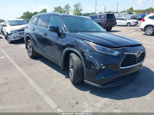5TDHZRBH5MS070368 2021 TOYOTA HIGHLANDER - Image 1