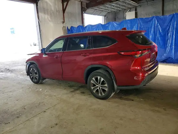 5TDHZRBH5MS071312 2021 TOYOTA HIGHLANDER - Image 2