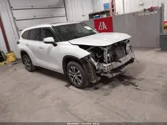 5TDHZRBH5NS164123 2022 TOYOTA HIGHLANDER