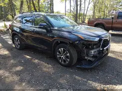5TDHZRBH5NS174926 2022 TOYOTA HIGHLANDER