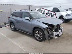 5TDHZRBH5NS214647 2022 TOYOTA HIGHLANDER