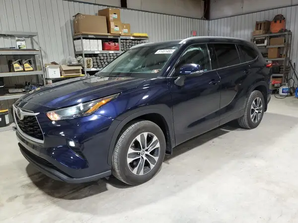 5TDHZRBH5NS566420 2022 TOYOTA HIGHLANDER - Image 1