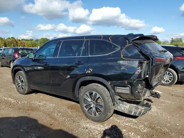 5TDHZRBH5NS567213 2022 TOYOTA HIGHLANDER - Image 2