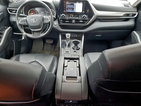 5TDHZRBH5NS577241 2022 TOYOTA HIGHLANDER - Image 8