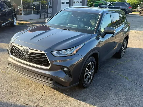 5TDHZRBH6LS010646 2020 TOYOTA HIGHLANDER - Image 1