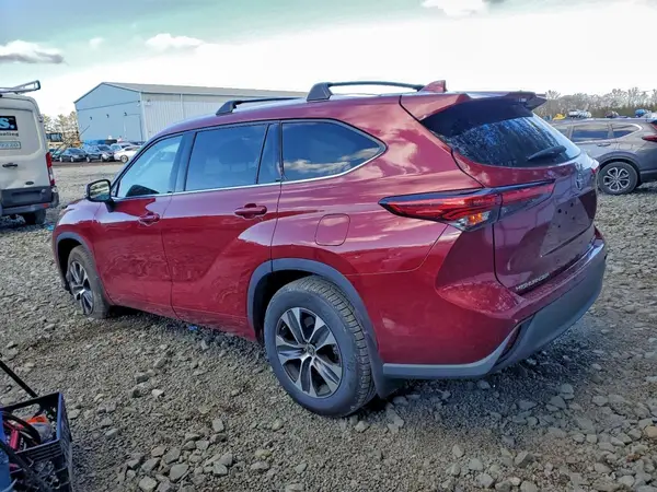 5TDHZRBH6LS016060 2020 TOYOTA HIGHLANDER - Image 2
