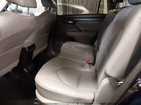 5TDHZRBH6LS023901 2020 TOYOTA HIGHLANDER - Image 8