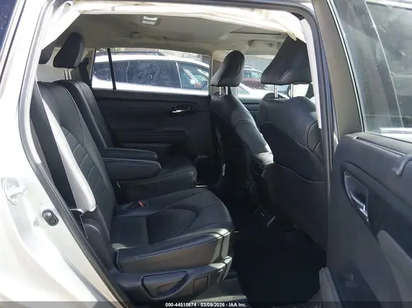 5TDHZRBH6LS024904 2020 TOYOTA HIGHLANDER - Image 8