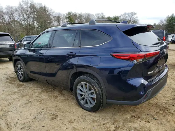 5TDHZRBH6LS034560 2020 TOYOTA HIGHLANDER - Image 2