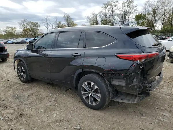 5TDHZRBH6LS504988 2020 TOYOTA HIGHLANDER - Image 2