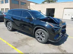 5TDHZRBH6MS551147 2021 TOYOTA HIGHLANDER