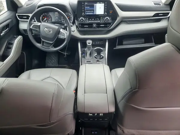 5TDHZRBH6NS177642 2022 TOYOTA HIGHLANDER - Image 8