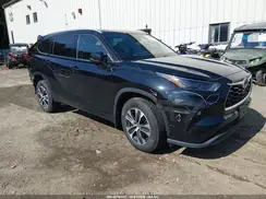 5TDHZRBH6NS180959 2022 TOYOTA HIGHLANDER