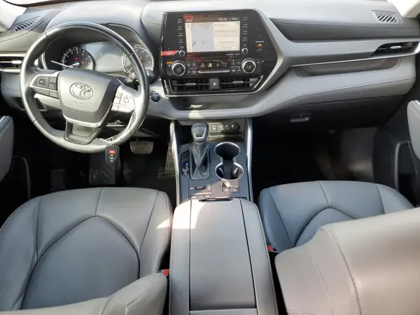 5TDHZRBH6NS256390 2022 TOYOTA HIGHLANDER - Image 8