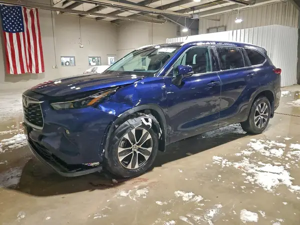5TDHZRBH6NS566605 2022 TOYOTA HIGHLANDER - Image 1