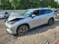 5TDHZRBH6NS578866 2022 TOYOTA HIGHLANDER