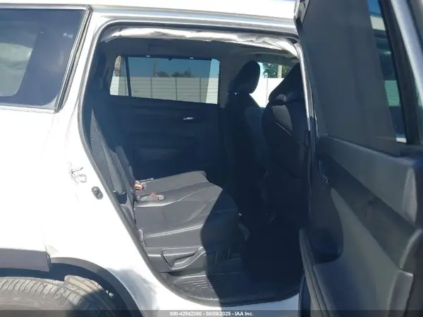 5TDHZRBH7MS065818 2021 TOYOTA HIGHLANDER - Image 8