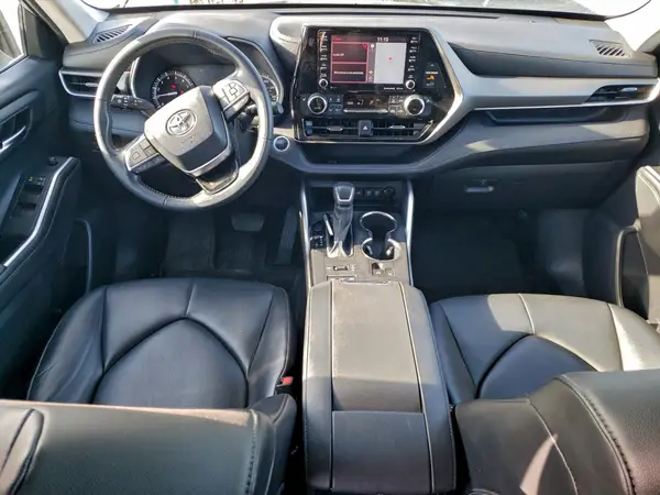 5TDHZRBH7MS070324 2021 TOYOTA HIGHLANDER - Image 8