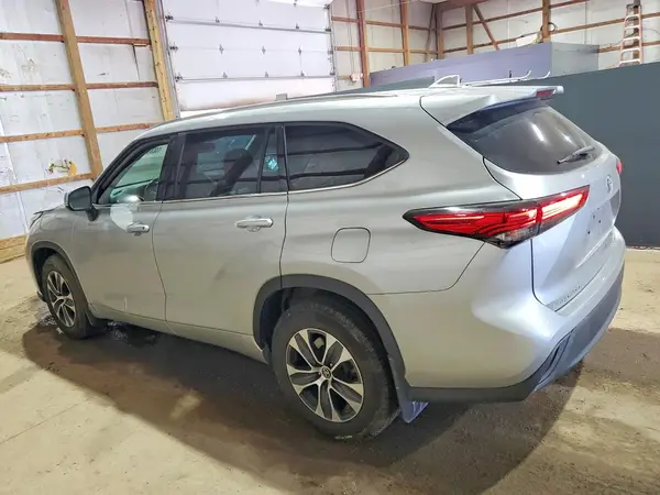 5TDHZRBH7MS088872 2021 TOYOTA HIGHLANDER - Image 2