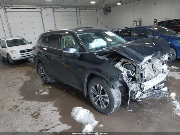 5TDHZRBH7MS127900 2021 TOYOTA HIGHLANDER - Image 1