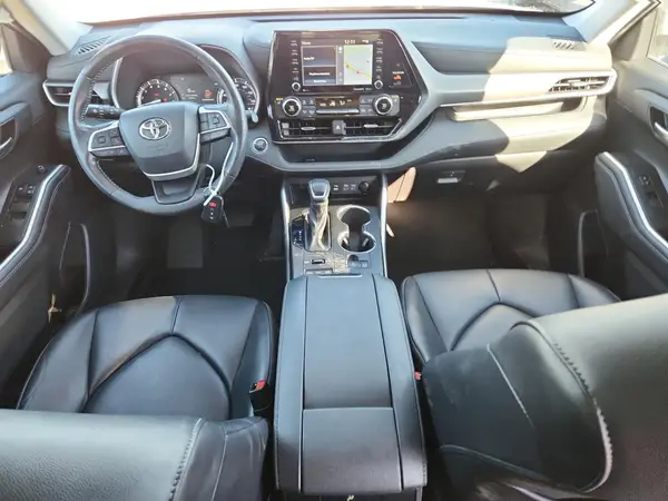 5TDHZRBH7NS171073 2022 TOYOTA HIGHLANDER - Image 8