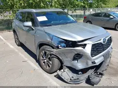 5TDHZRBH7NS209031 2022 TOYOTA HIGHLANDER
