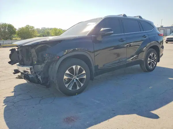 5TDHZRBH7NS244393 2022 TOYOTA HIGHLANDER - Image 1