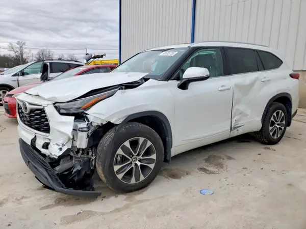 5TDHZRBH7NS572462 2022 TOYOTA HIGHLANDER - Image 1