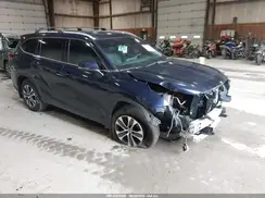 5TDHZRBH7NS573045 2022 TOYOTA HIGHLANDER