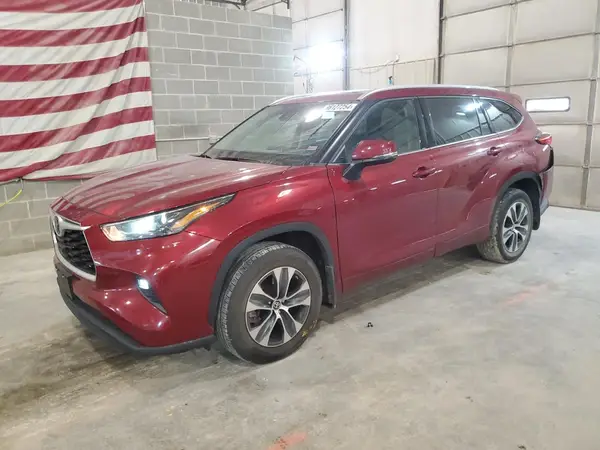 5TDHZRBH7NS577242 2022 TOYOTA HIGHLANDER - Image 1